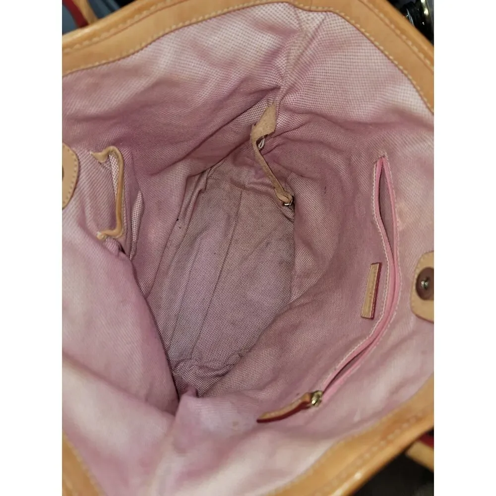 Dooney & Bourke preloved needs
